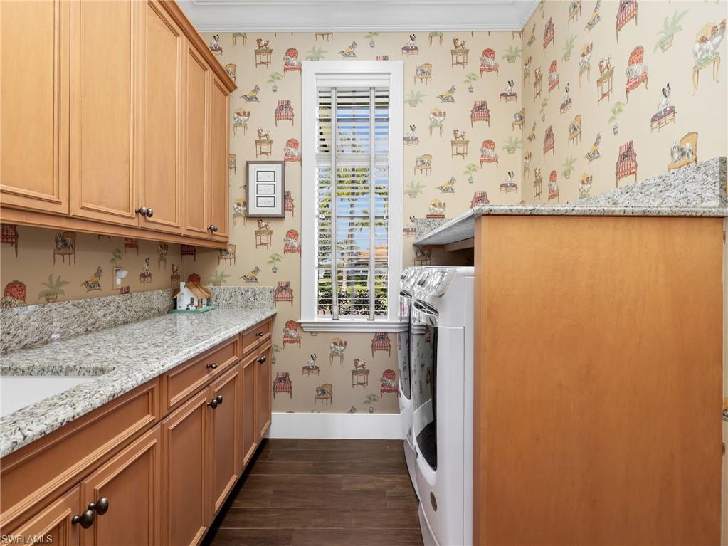 MARCO BEACH - Residential