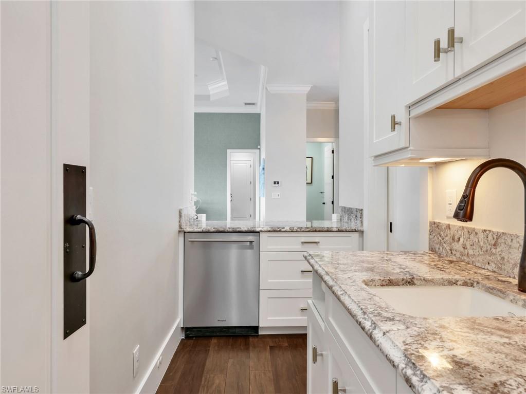 MARCO BEACH - Residential