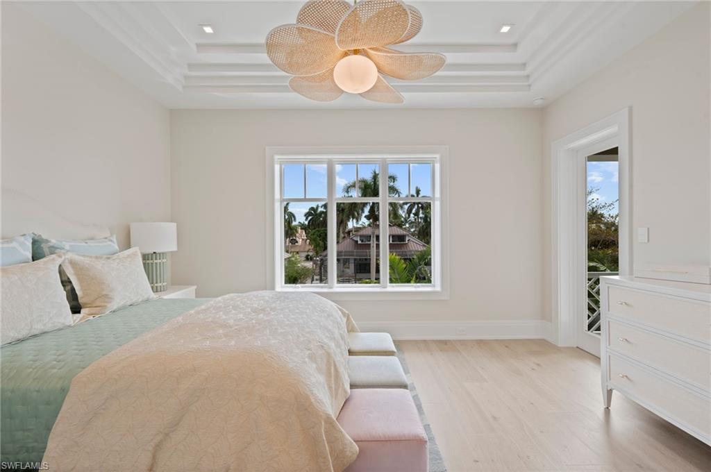 AQUALANE SHORES - Residential