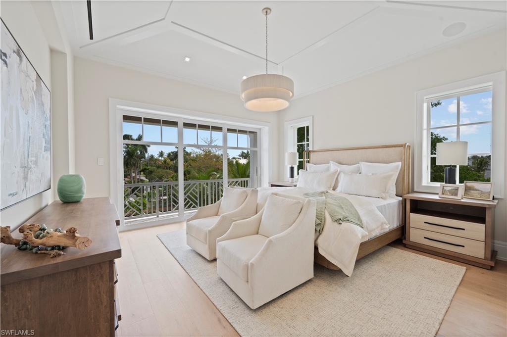 AQUALANE SHORES - Residential