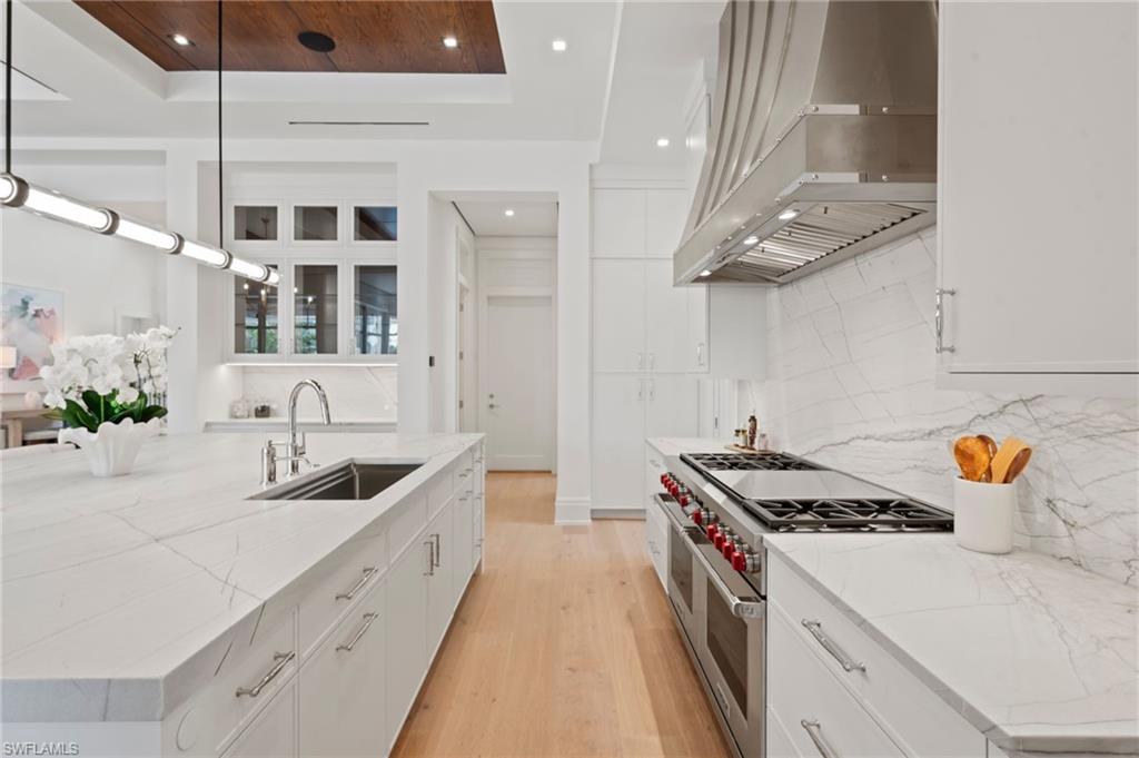 AQUALANE SHORES - Residential