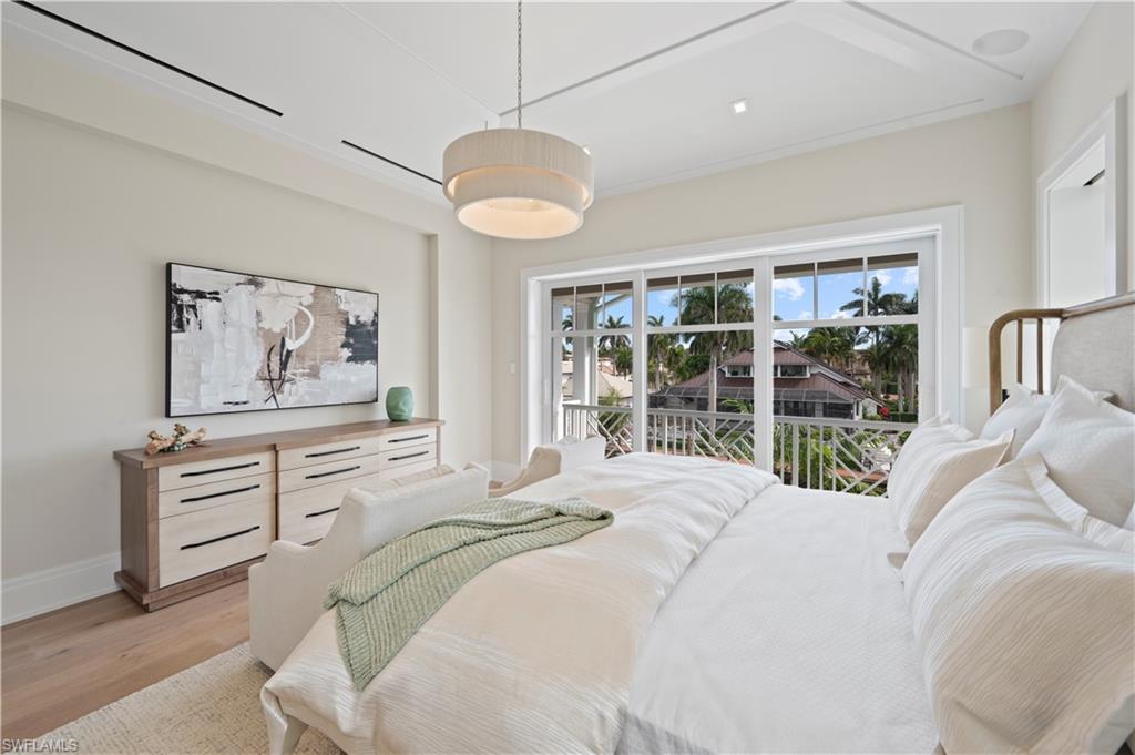 AQUALANE SHORES - Residential