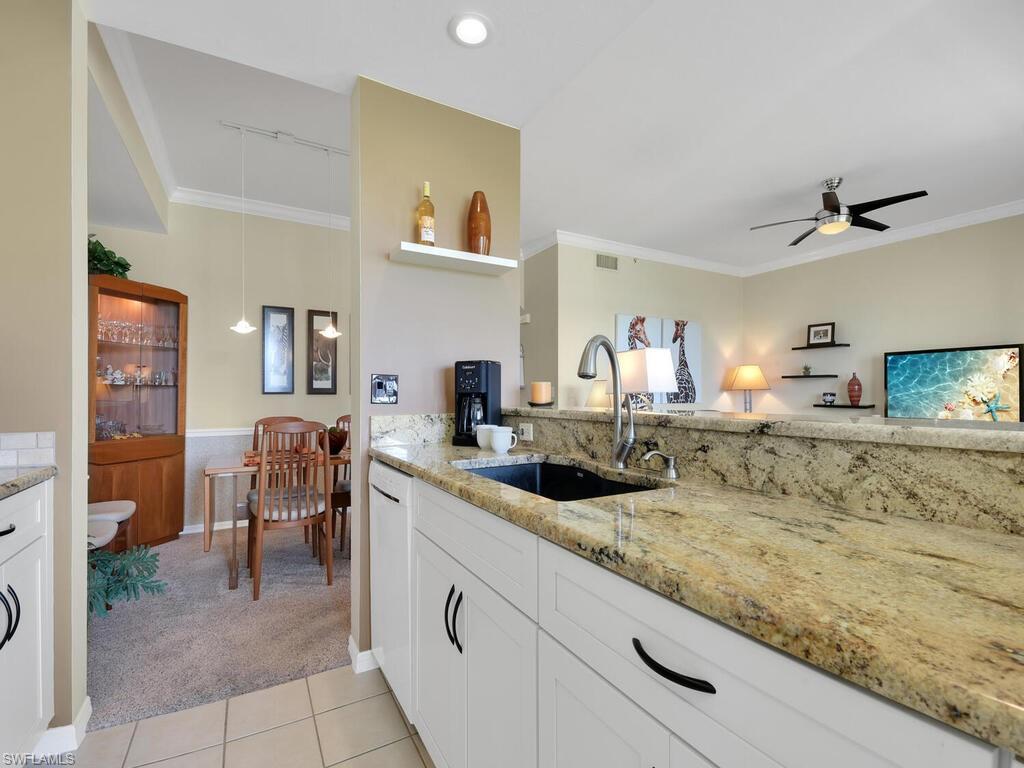 LAKESIDE GREEN - Residential