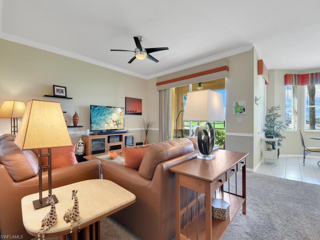 LAKESIDE GREEN - Residential