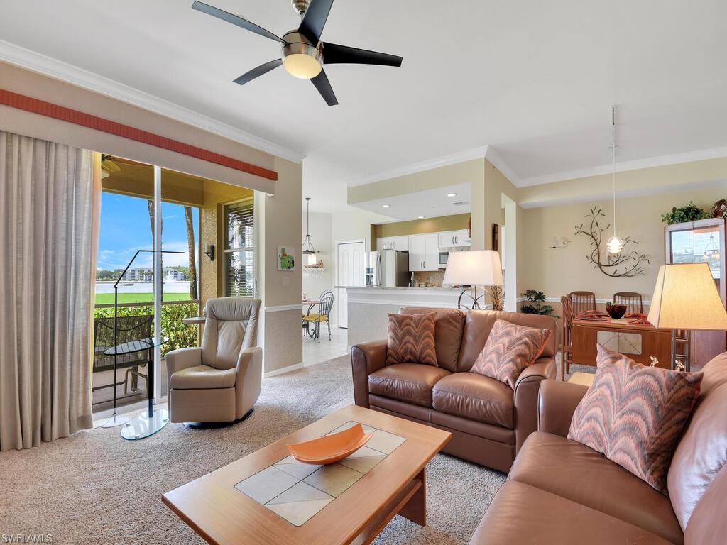 LAKESIDE GREEN - Residential