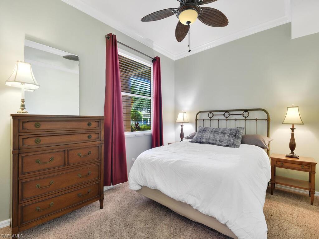 LAKESIDE GREEN - Residential