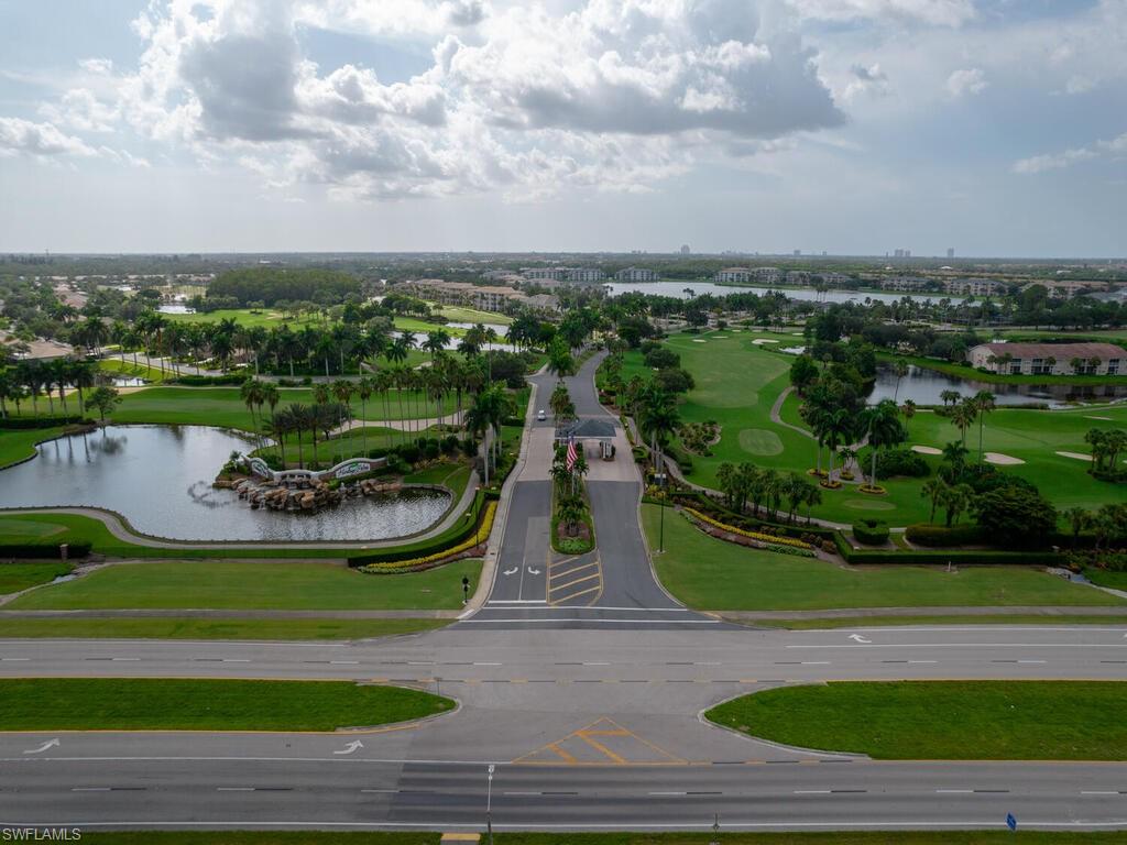 LAKESIDE GREEN - Residential