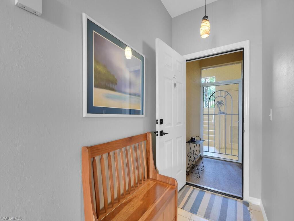 LAKESIDE GREEN - Residential