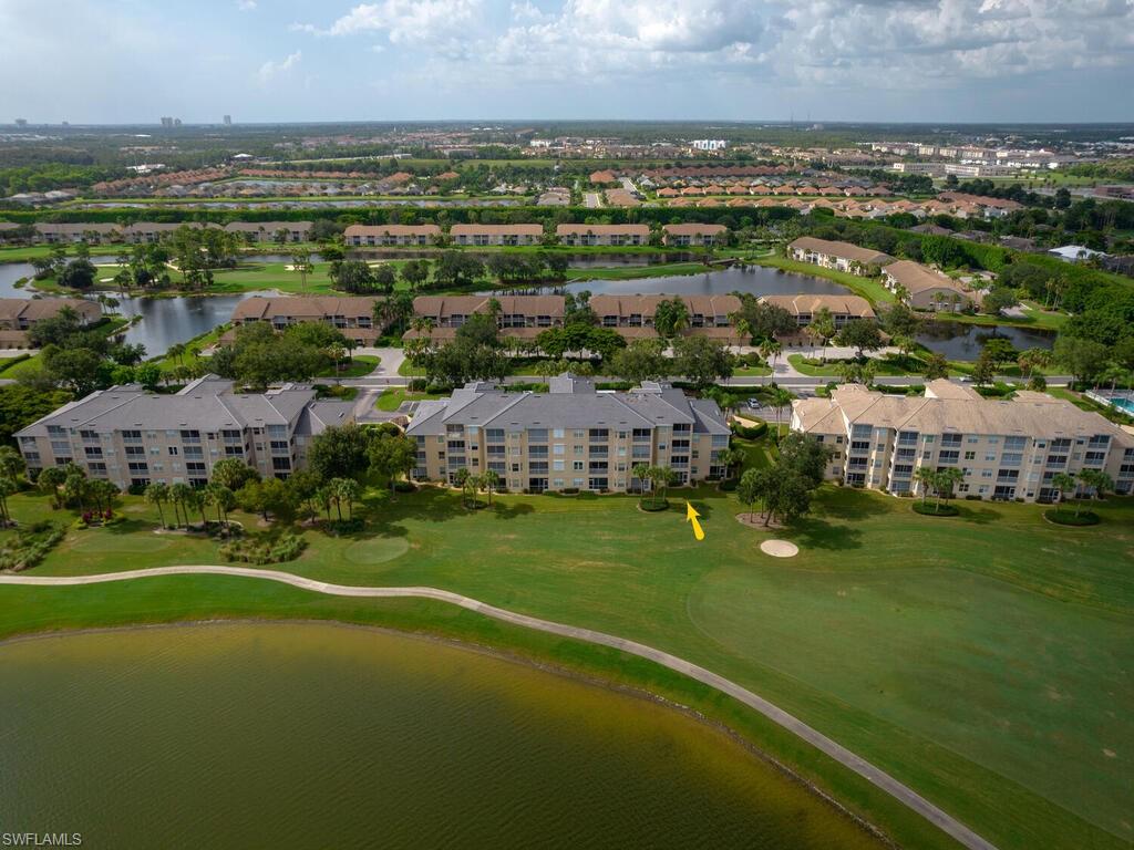 LAKESIDE GREEN - Residential