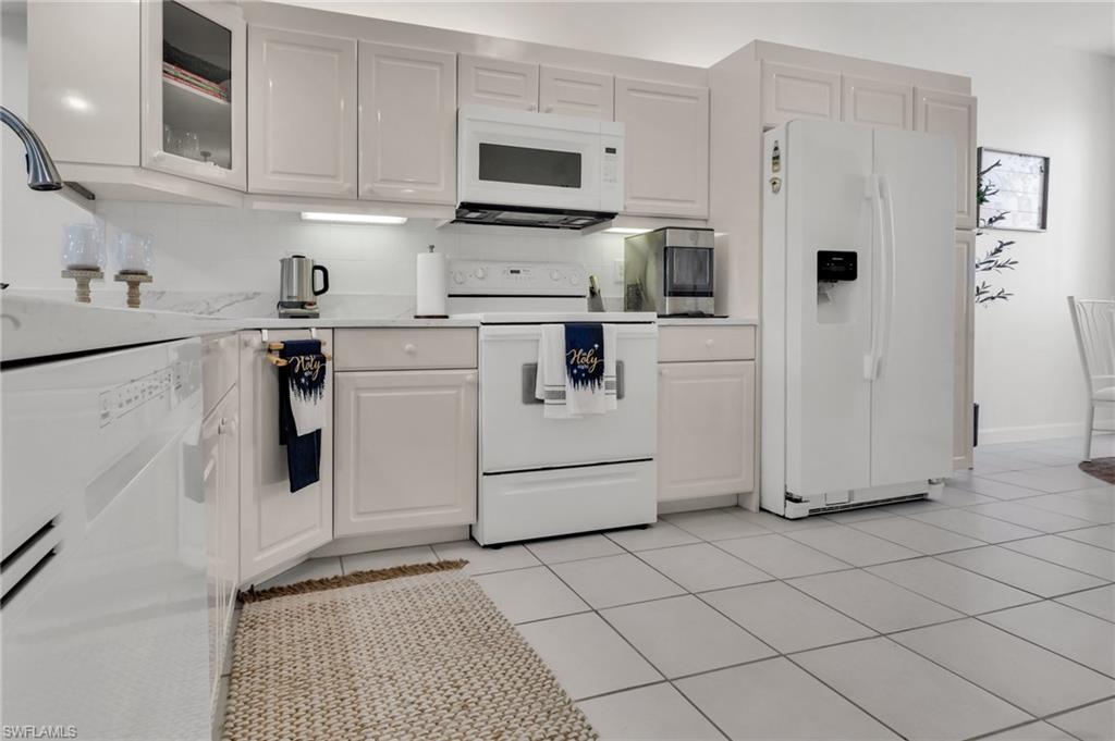 FALLING WATERS BEACH RESORT - Residential Lease