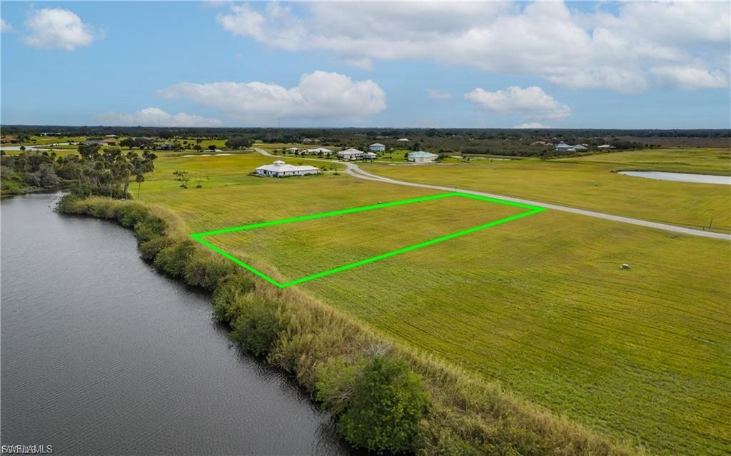 CALOOSA PRESERVE - Land