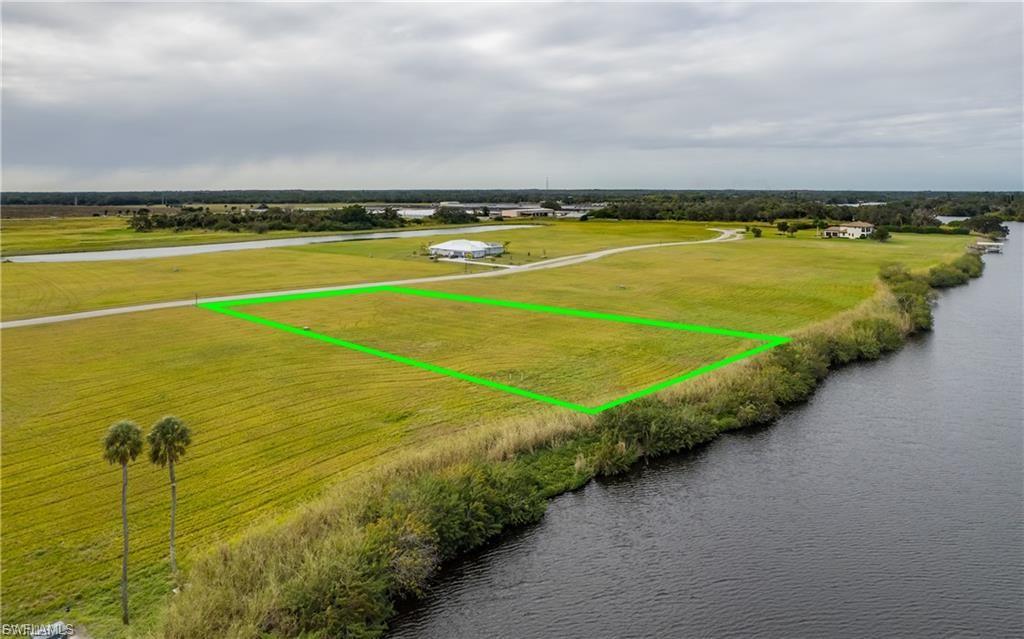 CALOOSA PRESERVE - Land