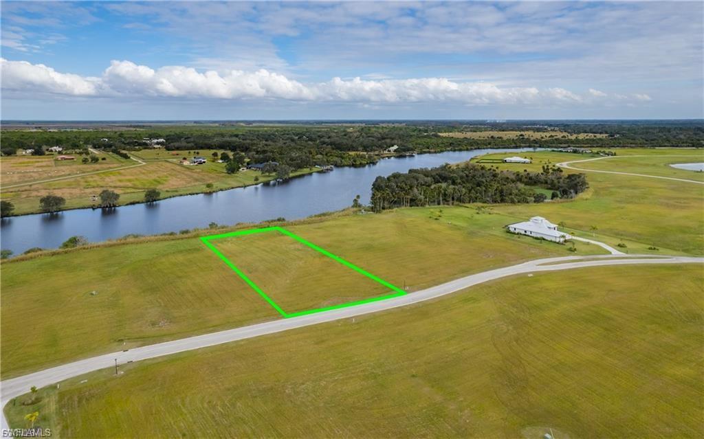 CALOOSA PRESERVE - Land