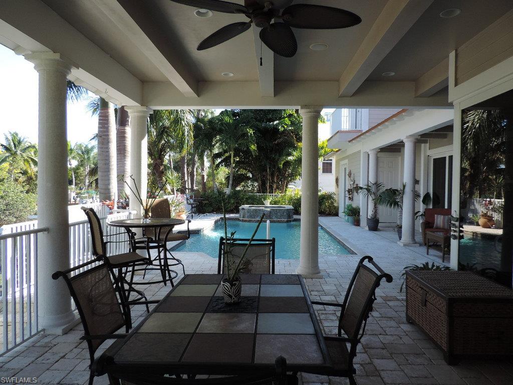 ISLAND PARK WOODLANDS - Residential