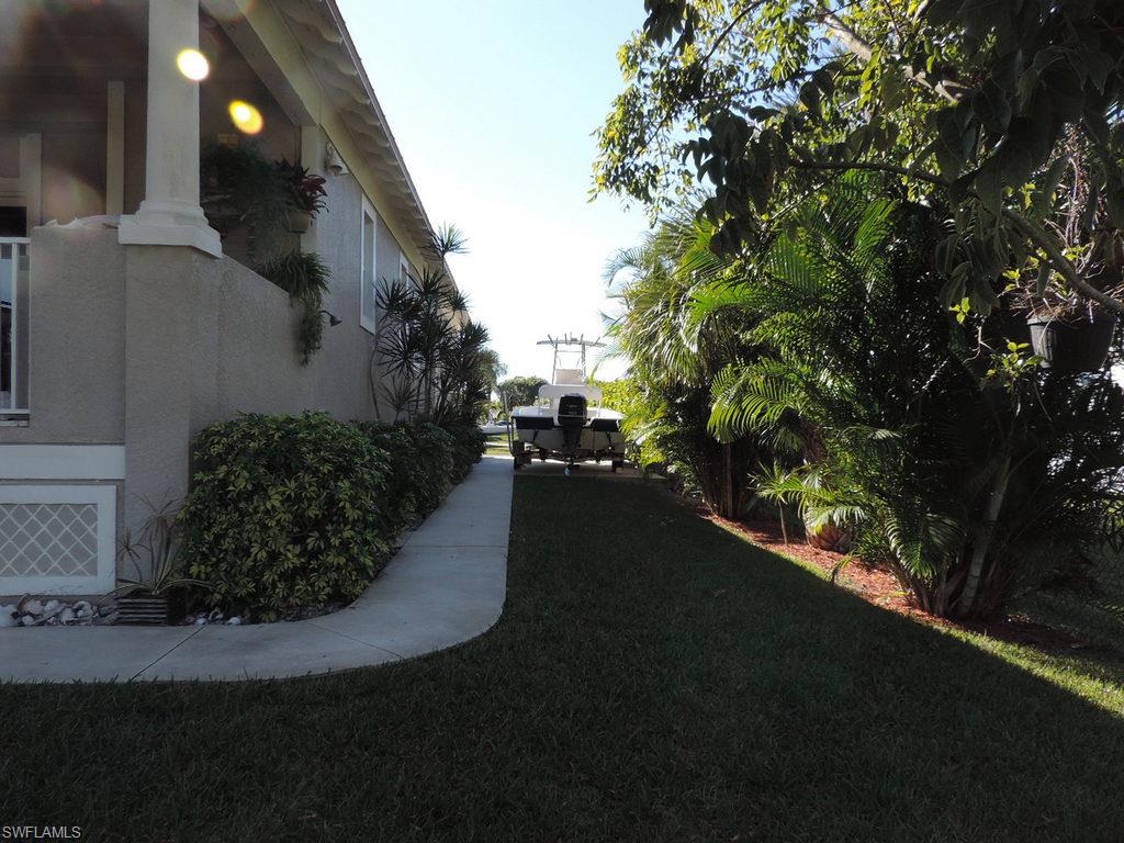 ISLAND PARK WOODLANDS - Residential