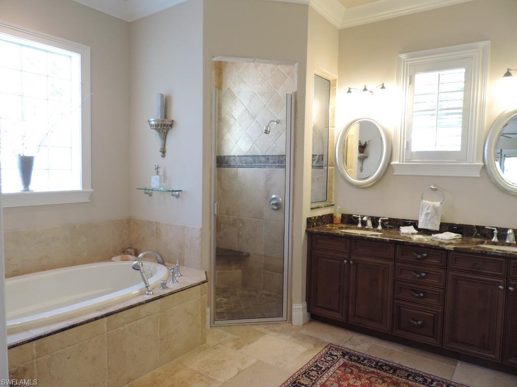 ISLAND PARK WOODLANDS - Residential