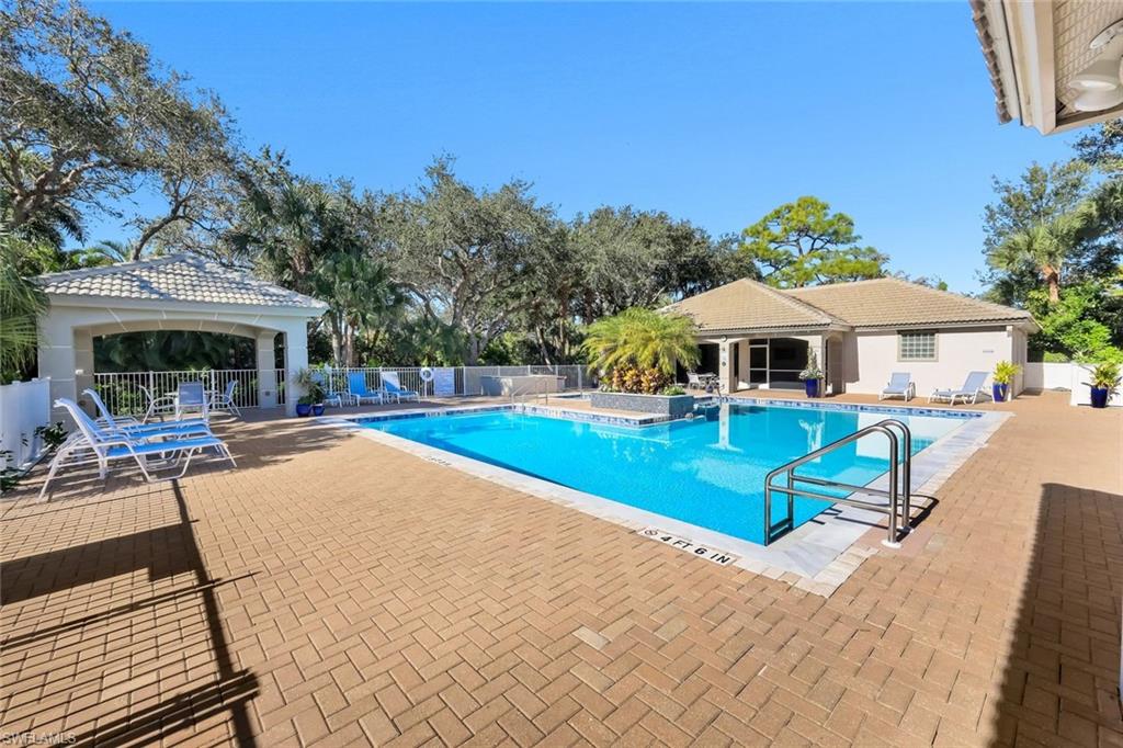 HARBOR LAKES - Residential