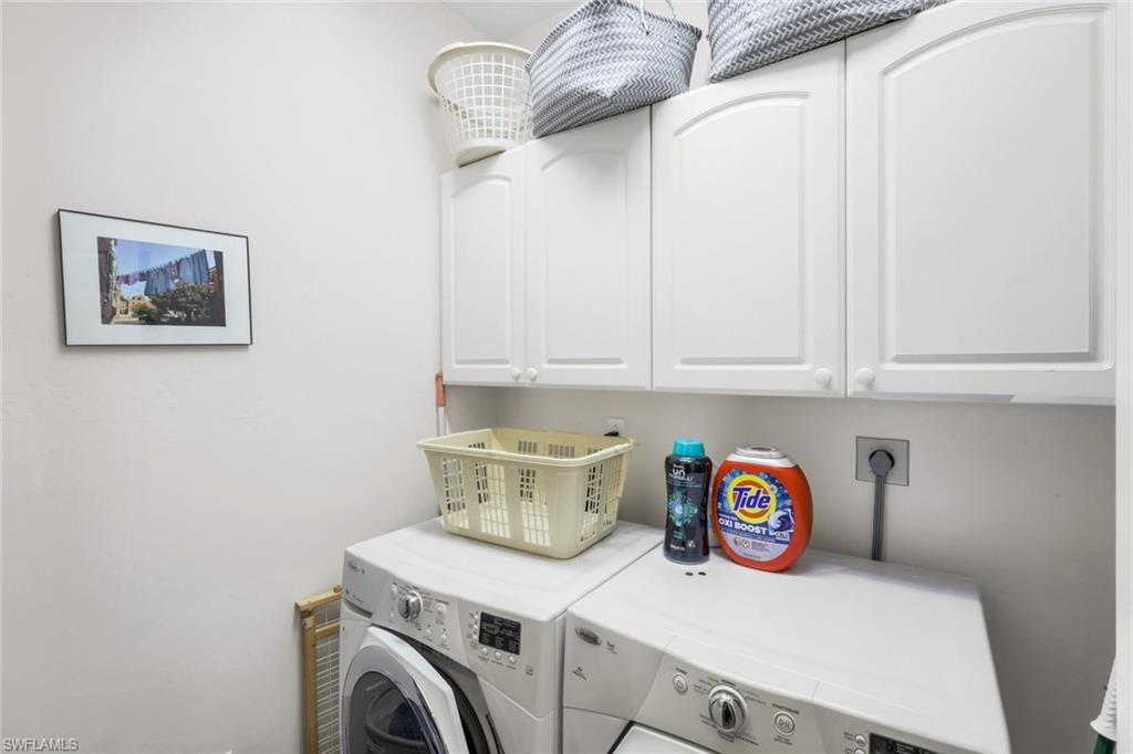 HARBOR LAKES - Residential