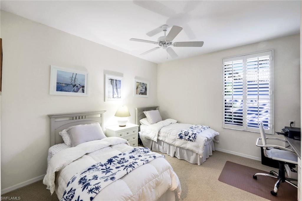 HARBOR LAKES - Residential