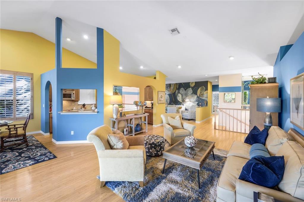 HARBOR LAKES - Residential