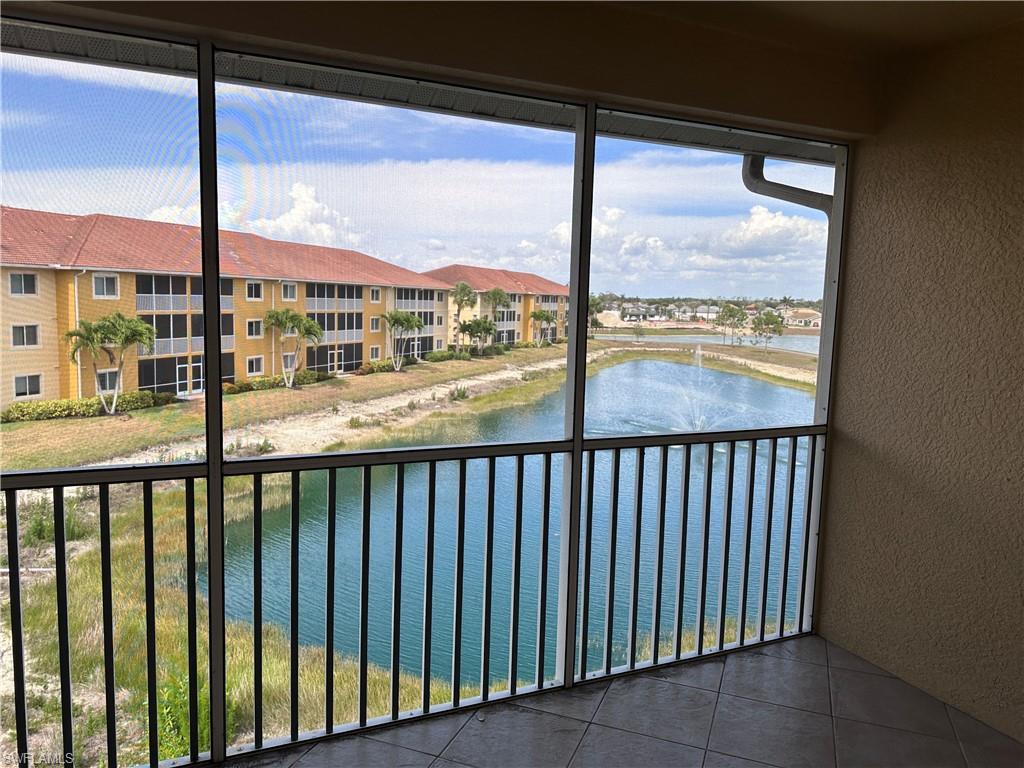 LAKESIDE HIDEAWAY - Residential Lease