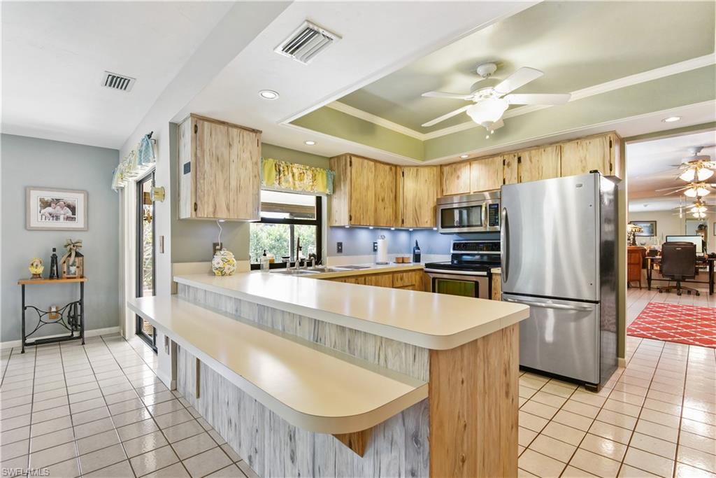 LINDA LOMA - Residential