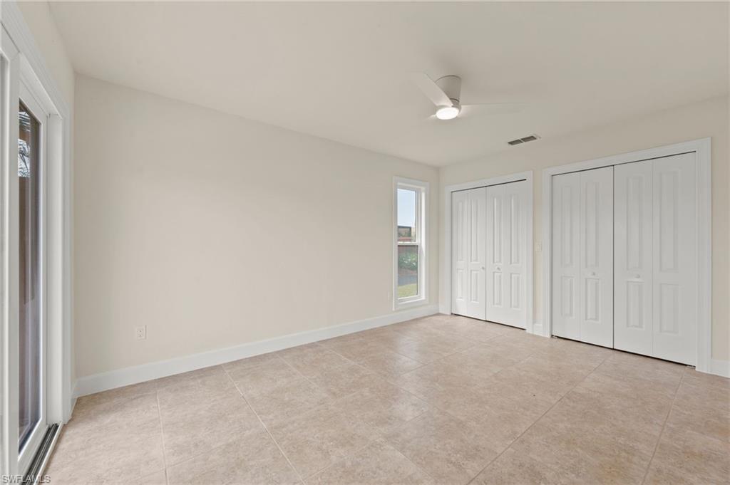 ROYAL WOODS - Residential