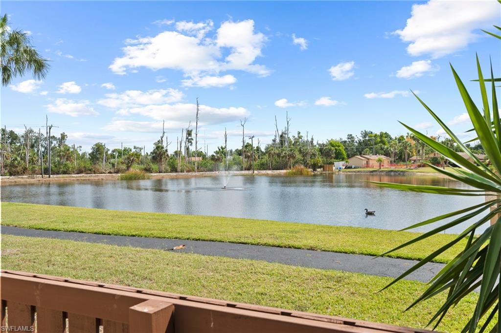 ROYAL WOODS - Residential