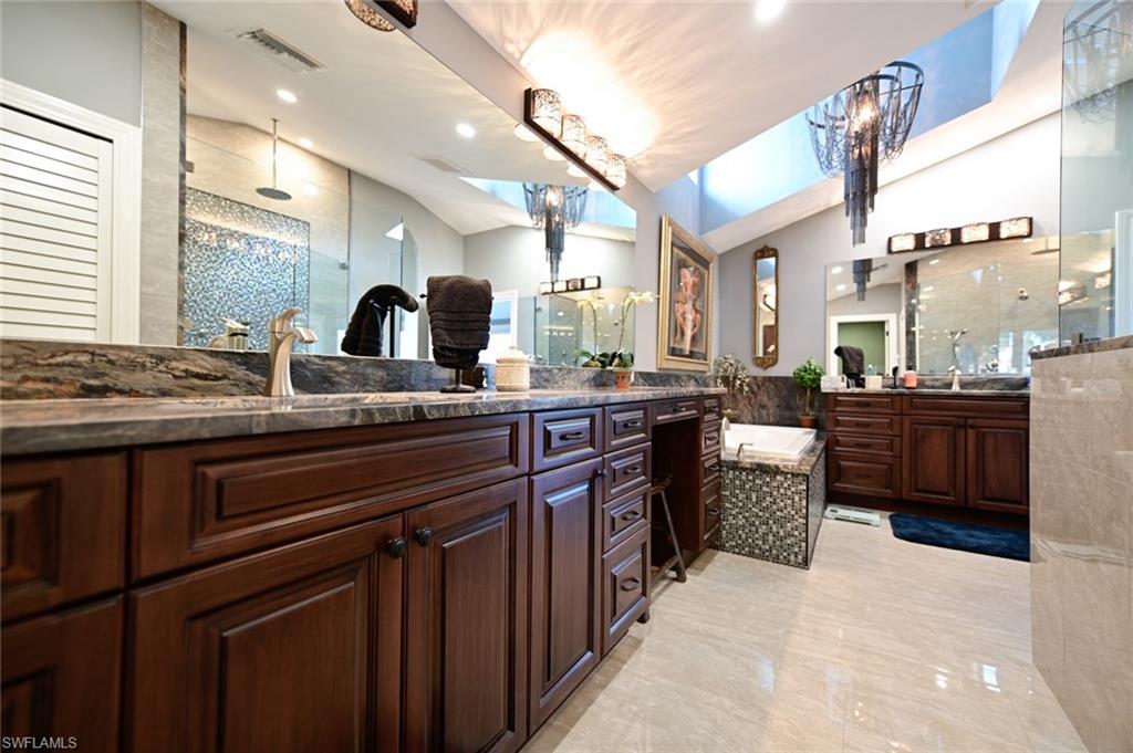 BAYFRONT GARDENS - Residential