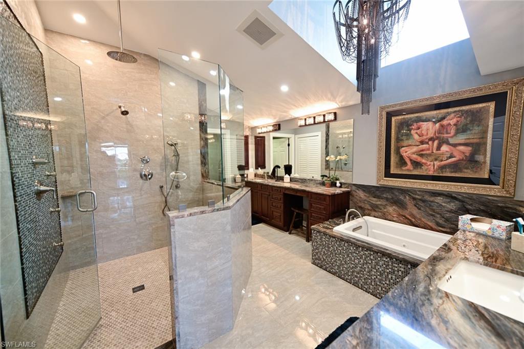 BAYFRONT GARDENS - Residential