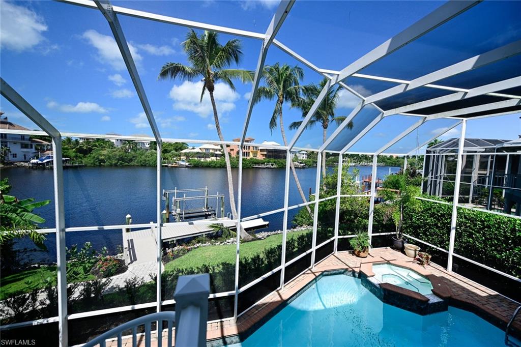 BAYFRONT GARDENS - Residential