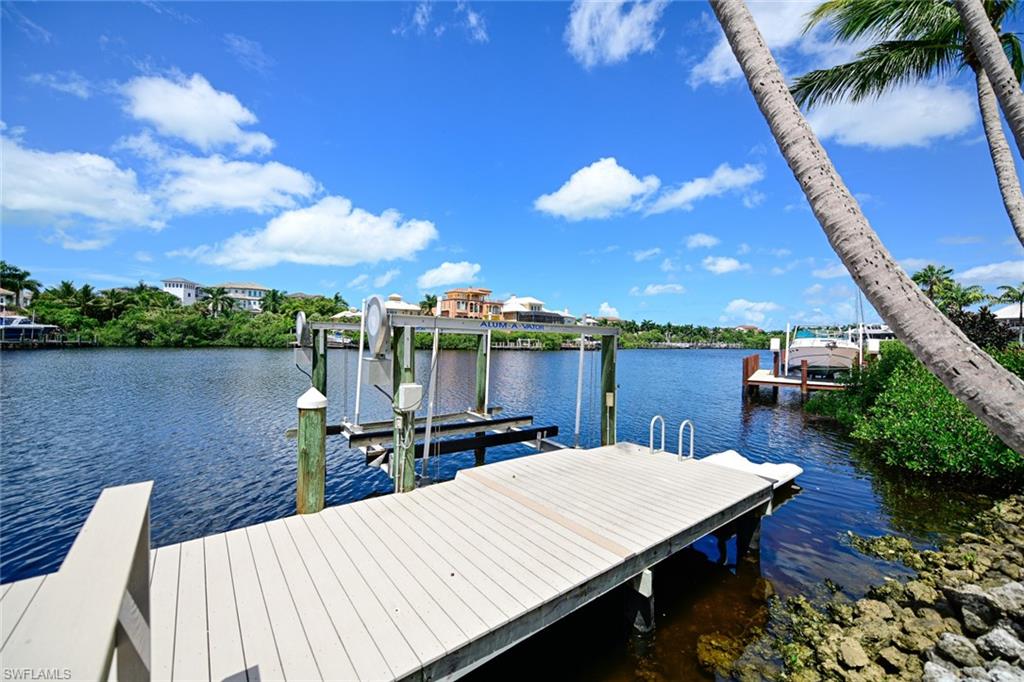 BAYFRONT GARDENS - Residential