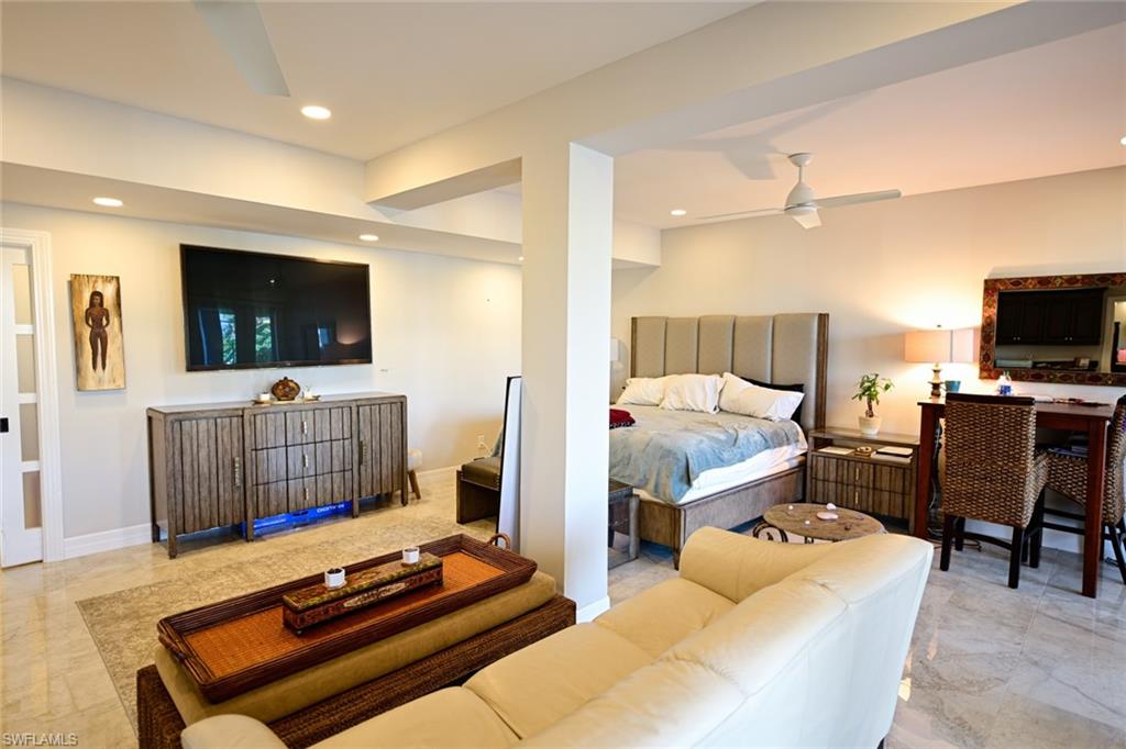 BAYFRONT GARDENS - Residential