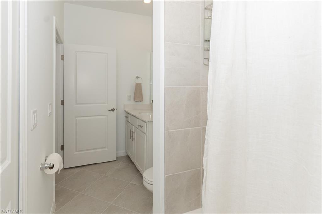 THE NATIONAL GOLF & COUNTRY CLUB AT AVE MARIA - Residential Lease