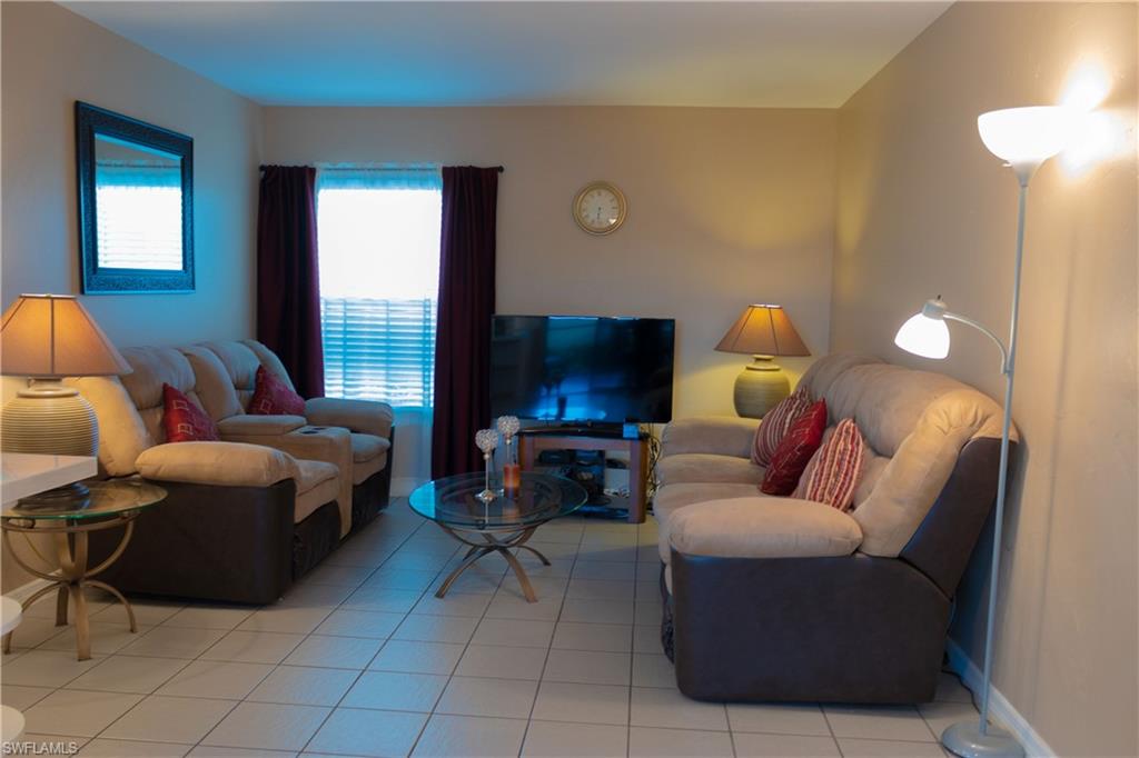 GOLDEN GATE CITY - Residential