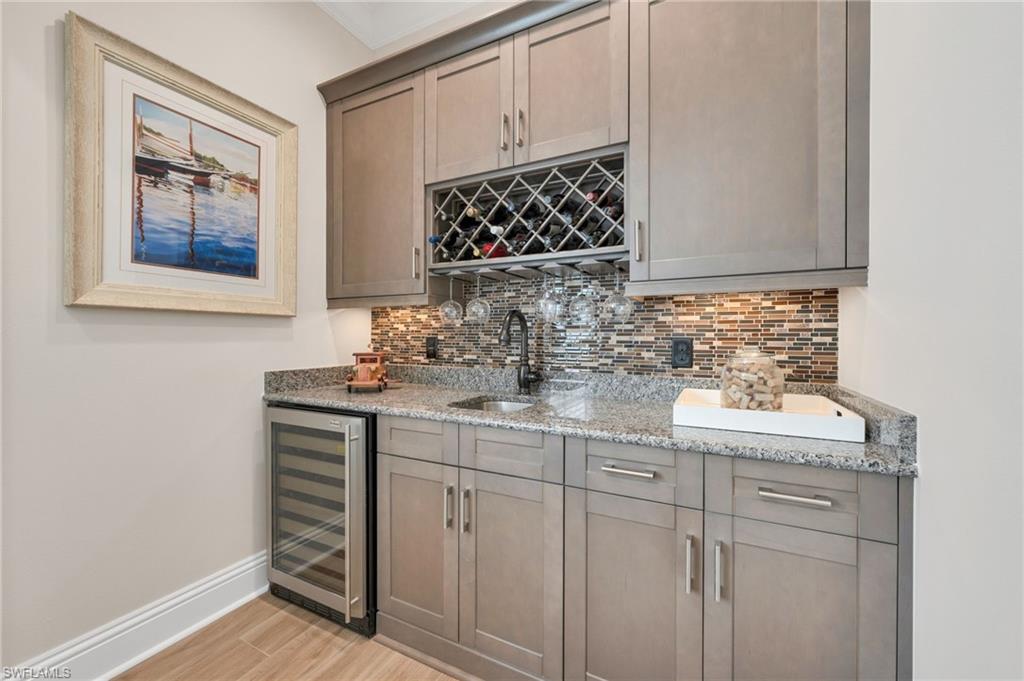 HOLLYBROOK - Residential