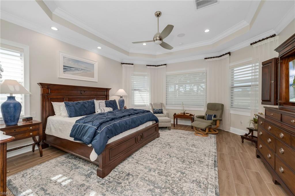 HOLLYBROOK - Residential