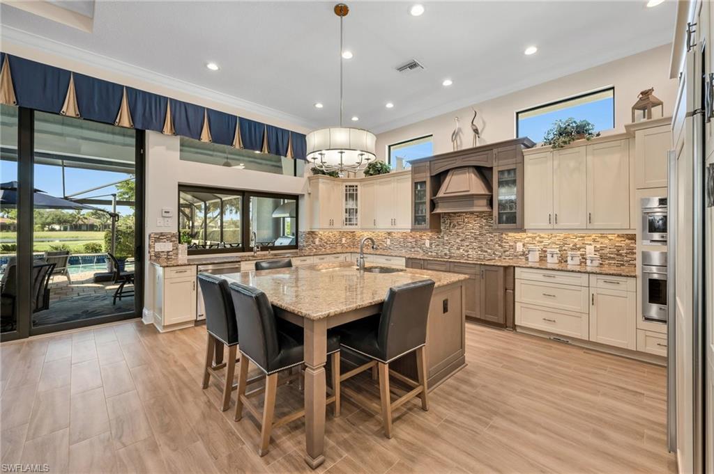 HOLLYBROOK - Residential