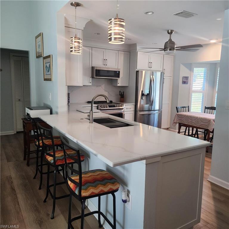 WILLOUGHBY ACRES - Residential