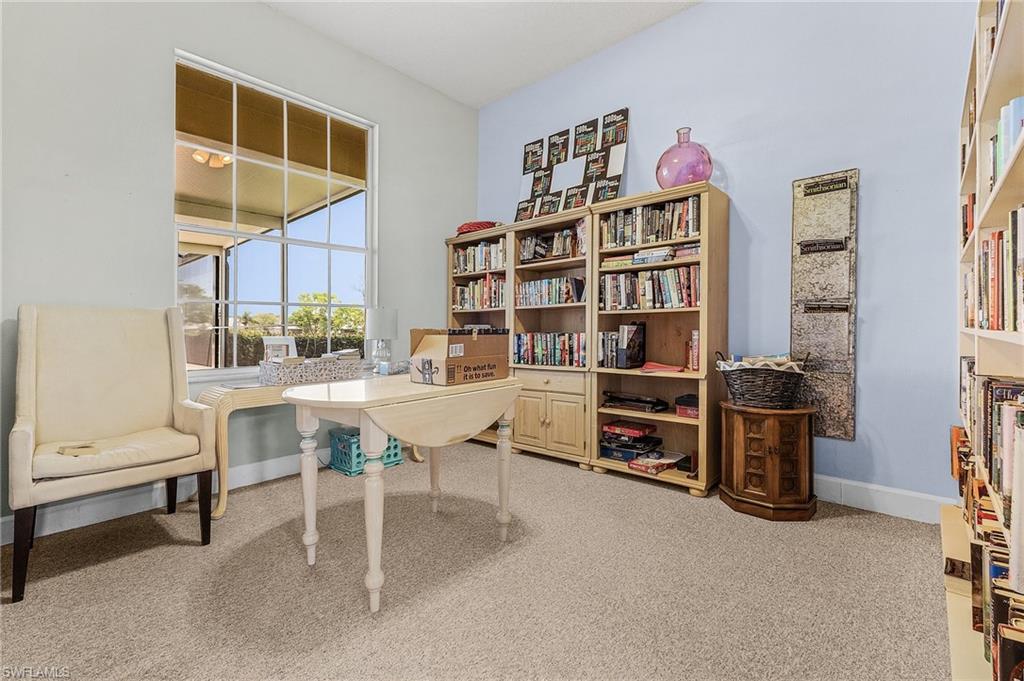 MYERLEE CIRCLE CONDO - Residential