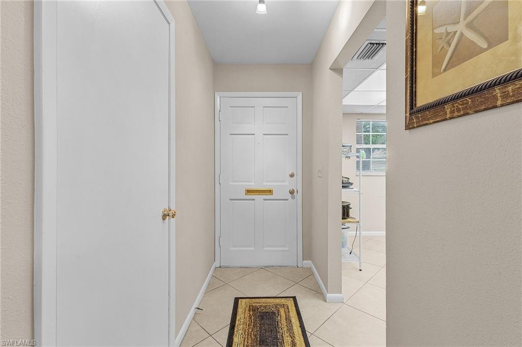 MYERLEE CIRCLE CONDO - Residential