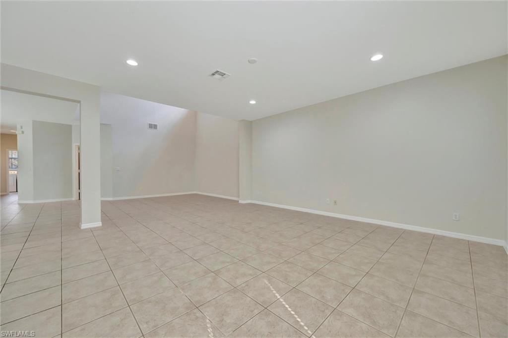 COPPER OAKS - Residential