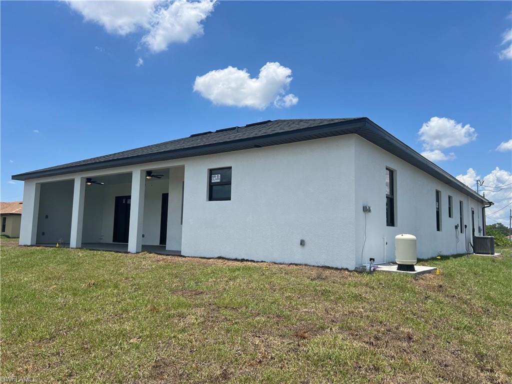 LEHIGH ACRES - Residential