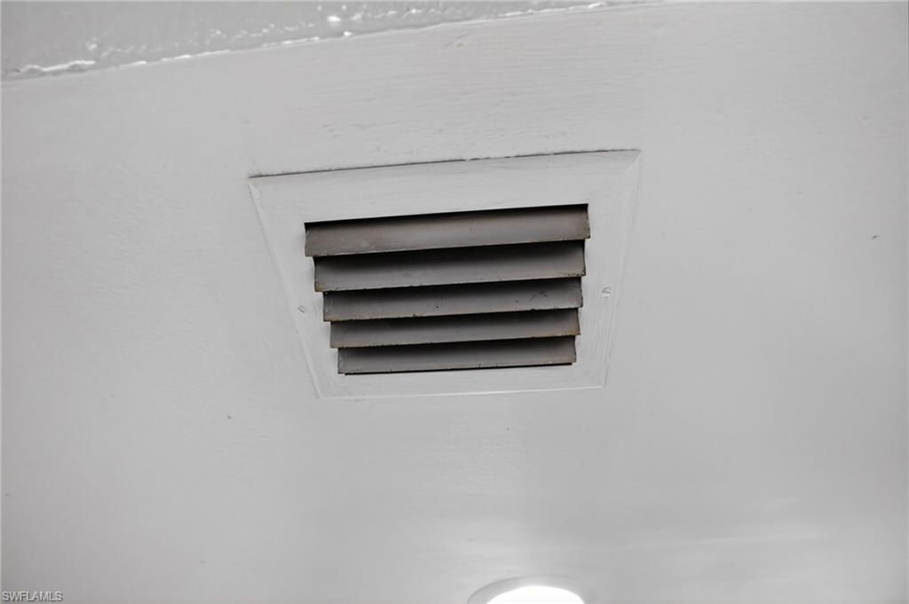 WINDSOR WEST - Residential