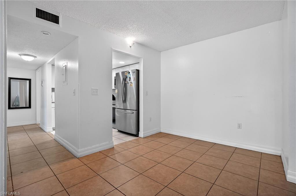 WINDSOR WEST - Residential