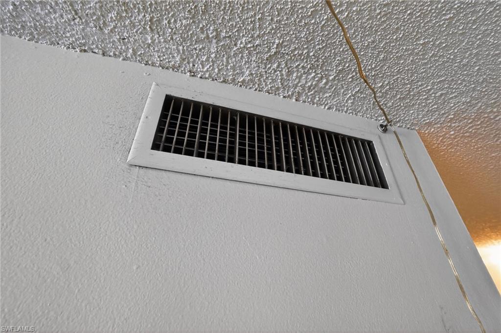 WINDSOR WEST - Residential