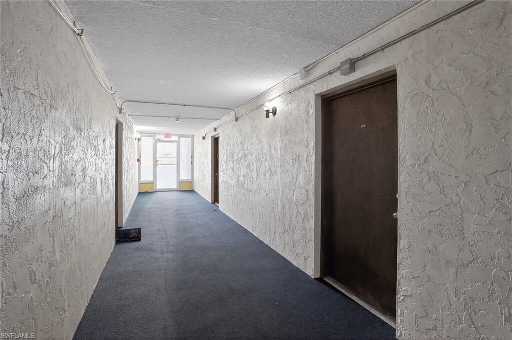 WINDSOR WEST - Residential