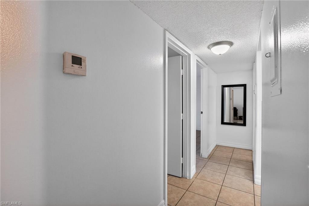 WINDSOR WEST - Residential