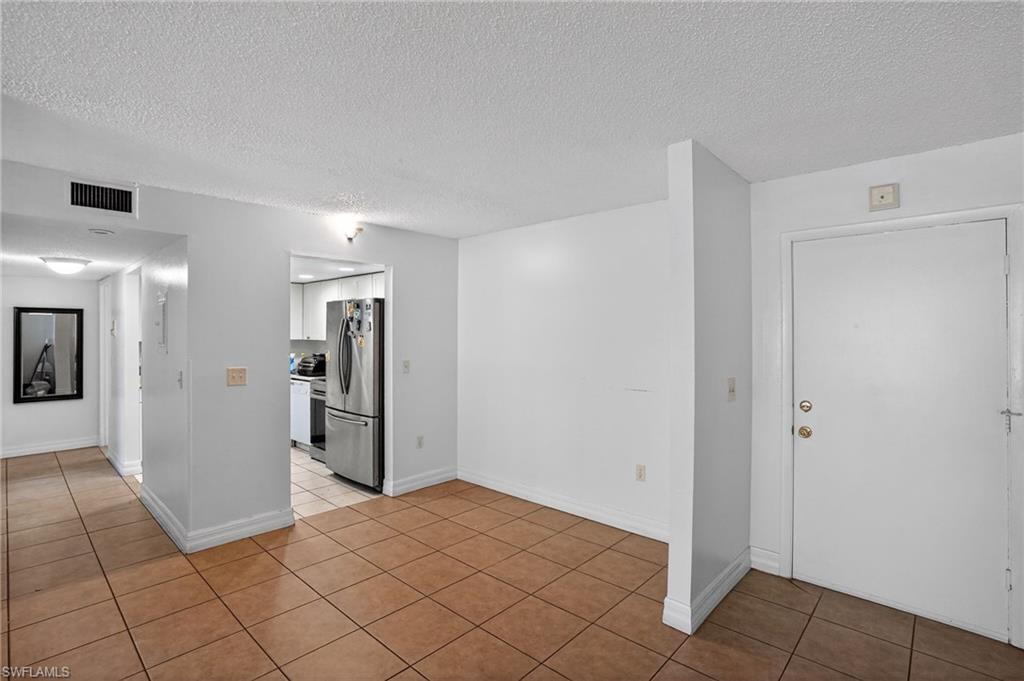 WINDSOR WEST - Residential