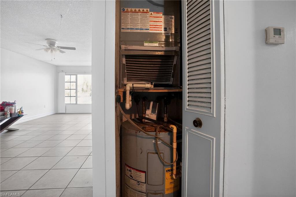 WINDSOR WEST - Residential